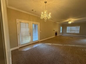 One Level Garden Home in Athena Park in Auburn, AL - Foto de edificio - Building Photo