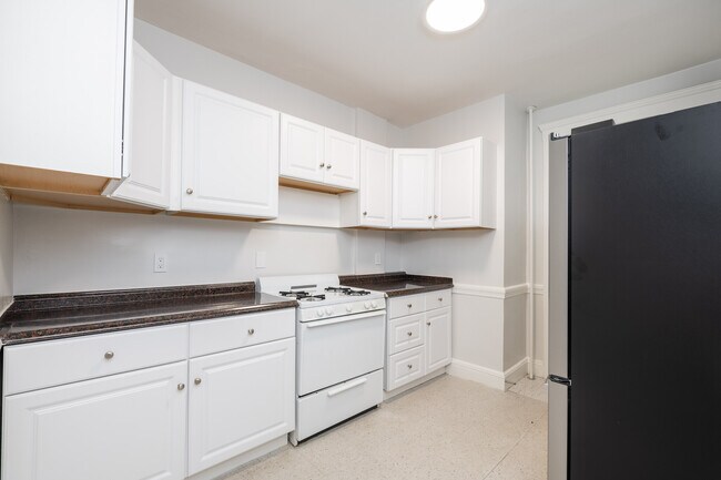 15 Forest St, Unit 3A