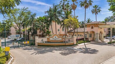 2039 SE 10th Ave in Fort Lauderdale, FL - Building Photo - Building Photo