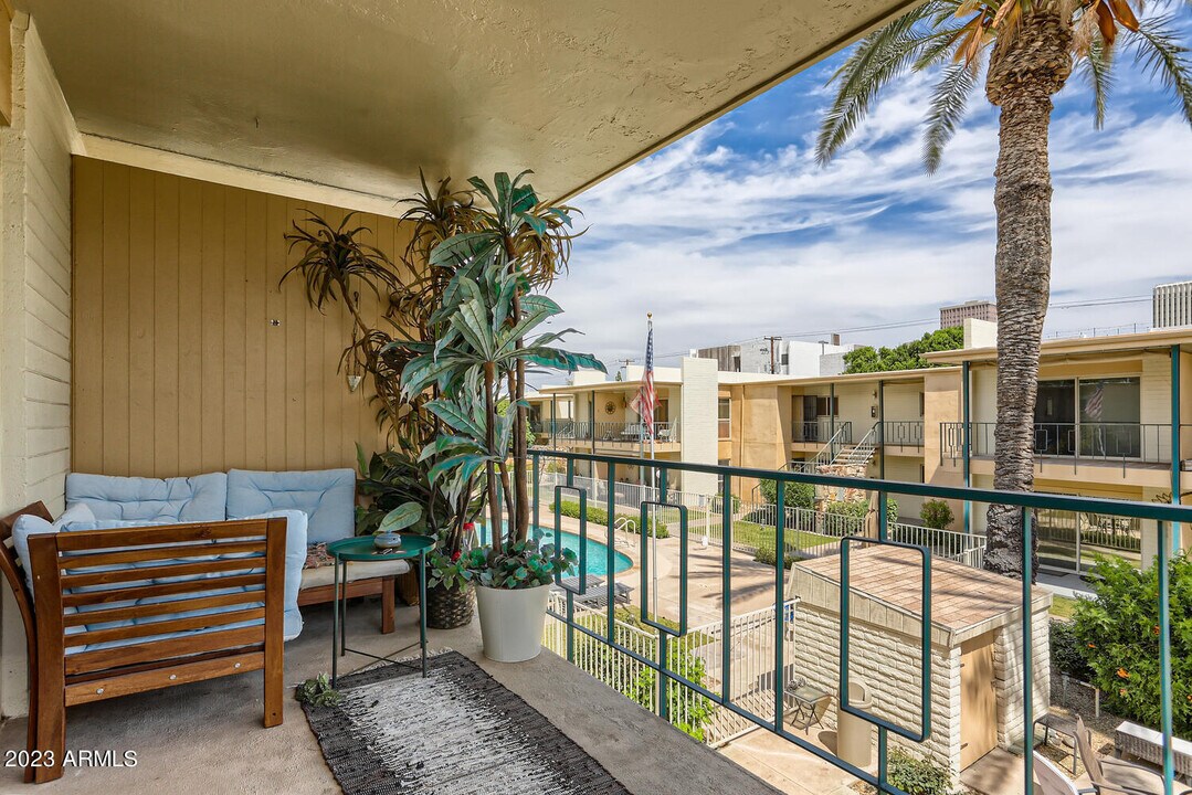 3655 N 5th Ave-Unit -212 in Phoenix, AZ - Foto de edificio