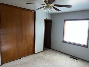 5300 W Superior St in Lincoln, NE - Building Photo - Building Photo