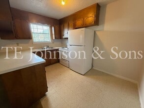 2570 Green Oaks Ct SE in Winston-Salem, NC - Building Photo - Building Photo