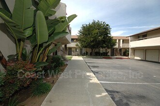 344 Juniper Ave in Carlsbad, CA - Building Photo - Building Photo
