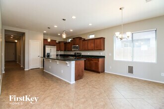 4946 E Del Rio Dr in San Tan Valley, AZ - Building Photo - Building Photo