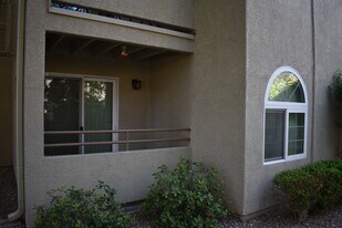 3145 E Flamingo Rd, Unit 1017 in Las Vegas, NV - Building Photo