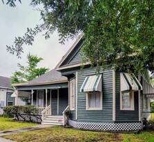 3104 Stonewall St in Houston, TX - Building Photo