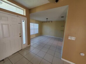 2518 SE Cooper Ln in Port St. Lucie, FL - Building Photo - Building Photo