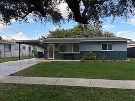 9421 SW 52nd St in Cooper City, FL - Building Photo