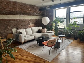 600 Columbia Rd, Unit 21 in Boston, MA - Building Photo - Building Photo