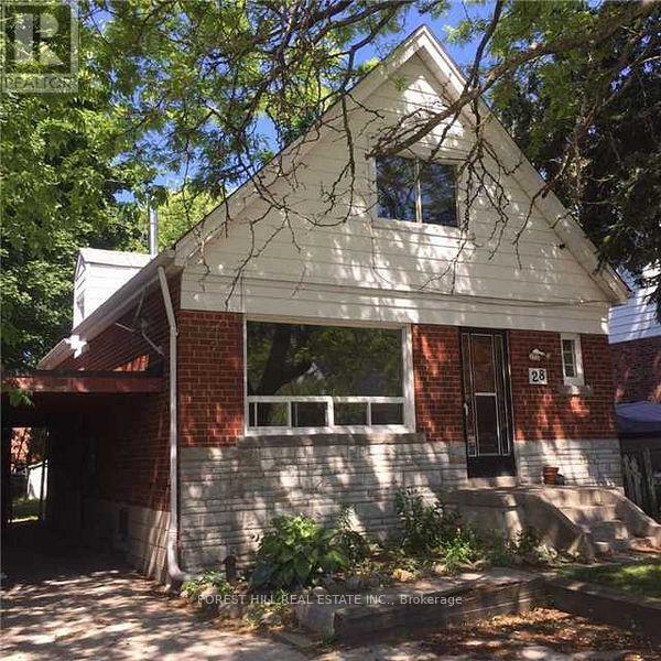 property at 28 Harris Park Dr