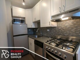 515 W Belmont Ave, Unit 2 Apartments