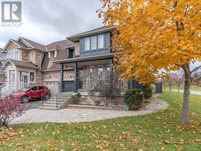 49 Convoy Crescent in Vaughan, ON - Building Photo - Building Photo