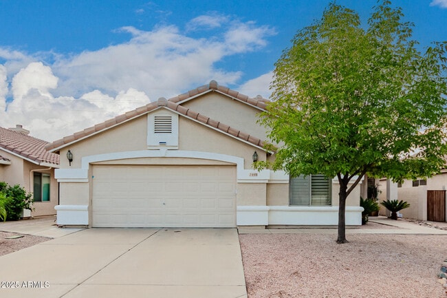 1448 N Saddle St in Gilbert, AZ - Building Photo - Building Photo