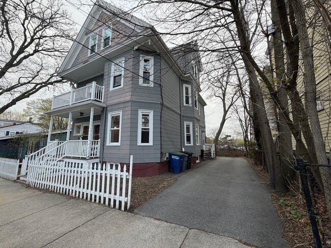 45 Waterhouse St in Somerville, MA - Building Photo - Building Photo