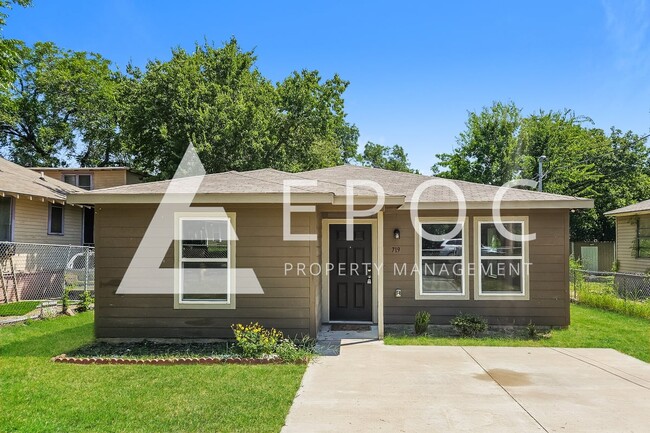 property at 719 N 13th St