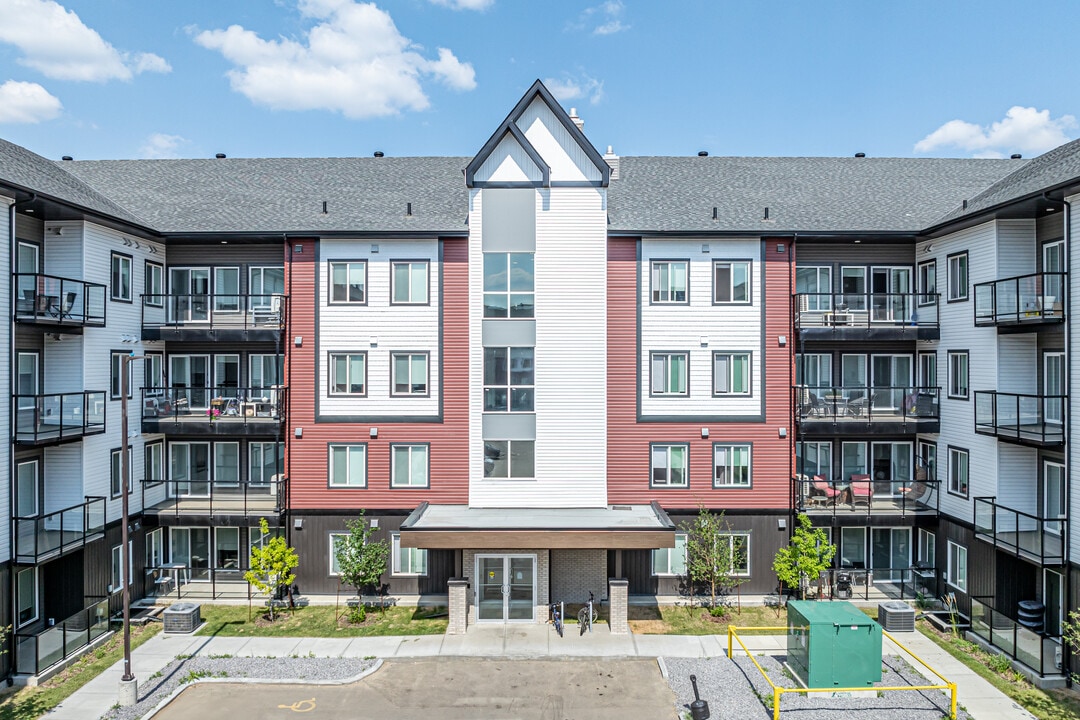 The Barracks in Edmonton, AB - Building Photo