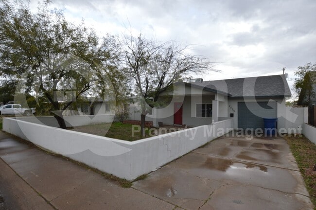 property at 2055 E Orange St.