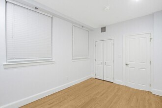136 Boylston St, Unit 3 in Boston, MA - Building Photo - Building Photo