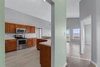 742 Saltair Ln in Mary Esther, FL - Building Photo - Building Photo