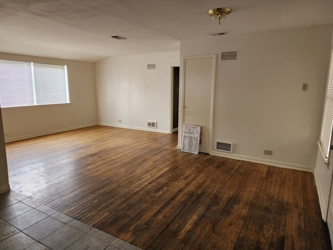 602 Santa Monica St in San Antonio, TX - Building Photo - Building Photo