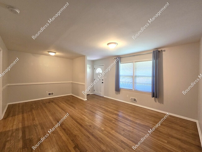 2572 Woodgreen Dr in Chamblee, GA - Building Photo - Building Photo