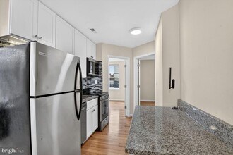 1648 Park Rd NW in Washington, DC - Building Photo - Building Photo