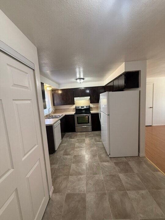 2403 s kimball ave in Caldwell, ID - Building Photo