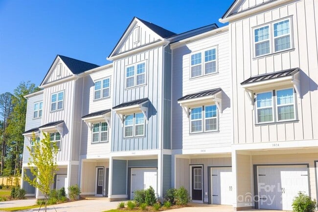 property at 1810 Matthews-Mint Hill Rd