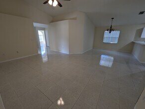 2664 Sundance Pl in Mulberry, FL - Foto de edificio - Building Photo