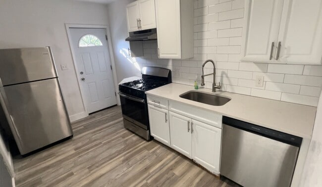 property at 473 Norton St