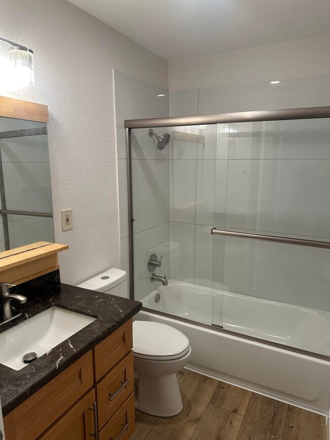 property at 2009 Olivera Rd