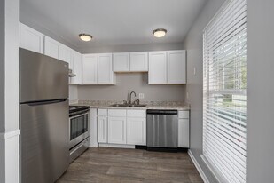 Northfield Lodge in Murfreesboro, TN - Building Photo