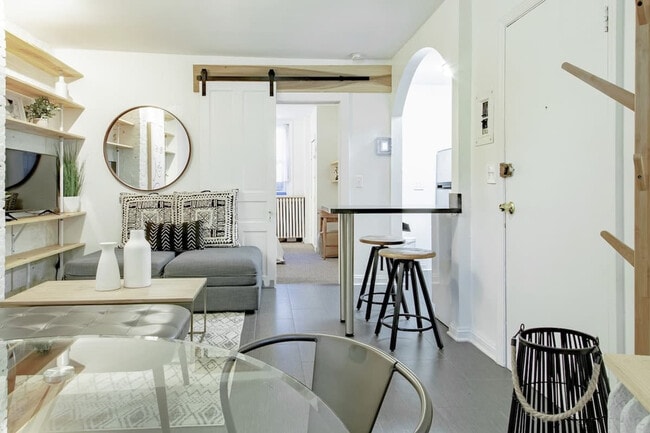 property at 1503 Q St NW