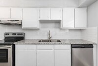 Aspenwood Apartments photo'