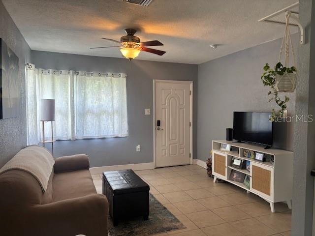 912 Lakeview Rd in Clearwater, FL - Building Photo - Building Photo