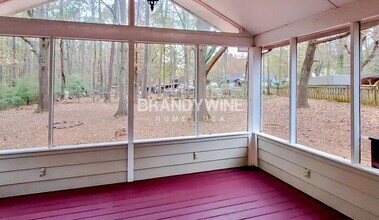 235 Winston Dr in Mcdonough, GA - Foto de edificio - Building Photo