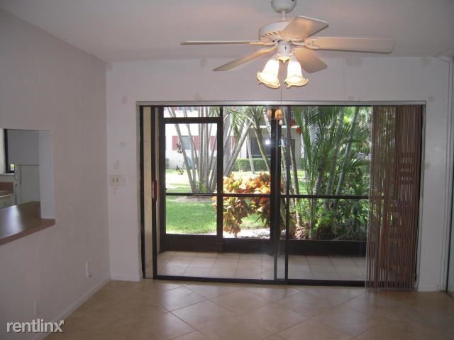 660 Dover St in Boca Raton, FL - Building Photo