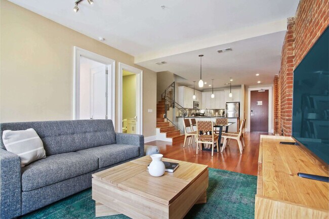 822 Perdido St in New Orleans, LA - Building Photo - Building Photo
