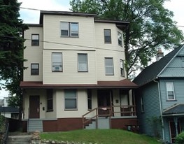 408-410 Quincy Ave Apartments