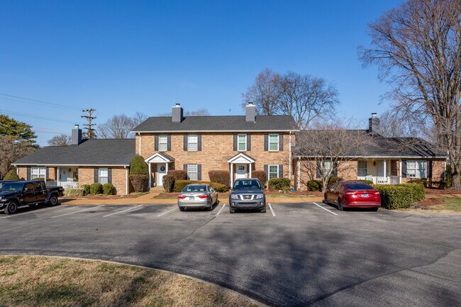 Cottage Place in Nashville, TN - Building Photo - Building Photo