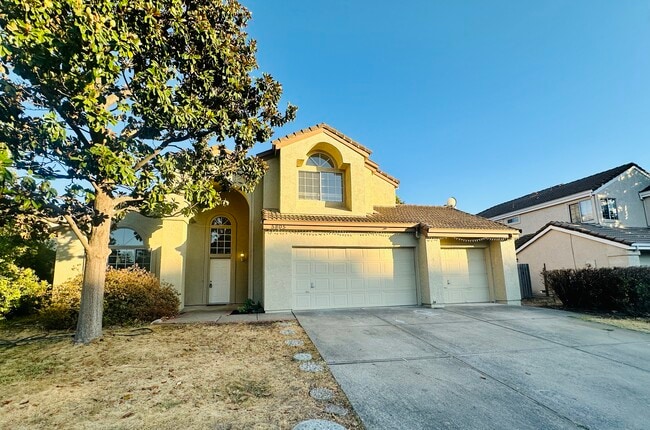 property at 5805 Devon Dr