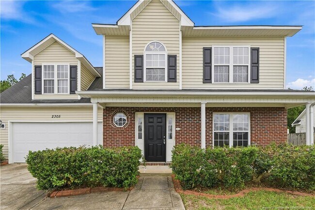 2305 Gray Goose Loop