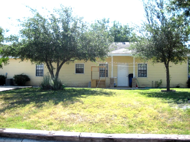 8005 Cisne St in Pharr, TX - Building Photo - Building Photo