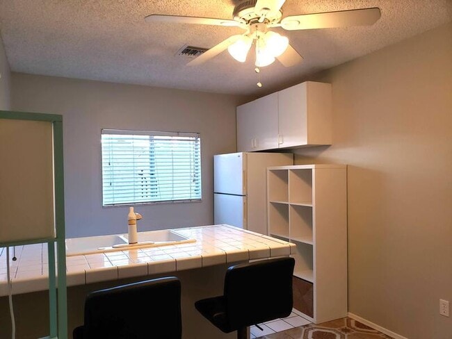 5005 63rd St in San Diego, CA - Building Photo - Building Photo