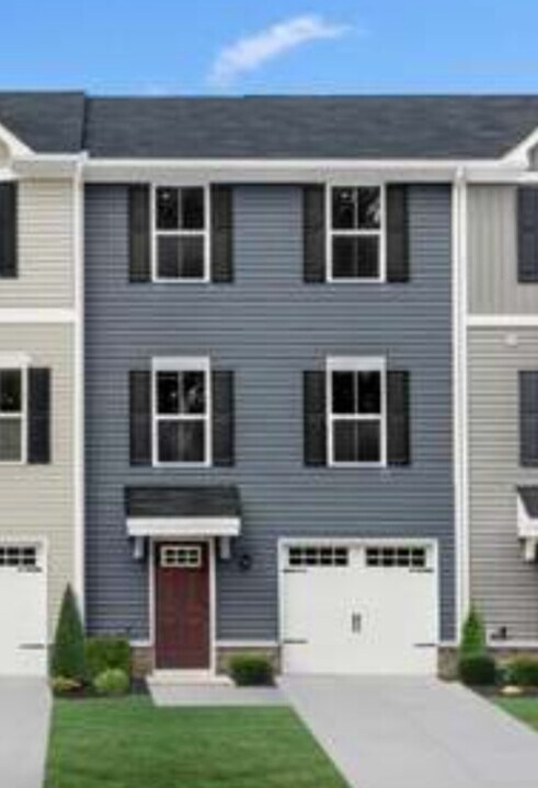 2114 Langer St in Charlotte, NC - Foto de edificio