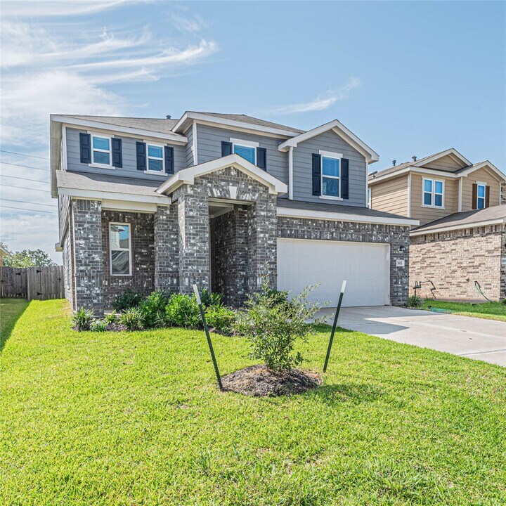 5015 Gazelle Leap Ln in Richmond, TX - Building Photo