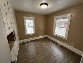 2712 N 40th St in Milwaukee, WI - Building Photo - Building Photo