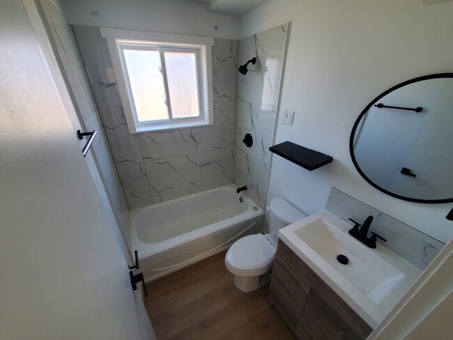 9 Connaught Ave in Moncton, NB - Building Photo - Building Photo