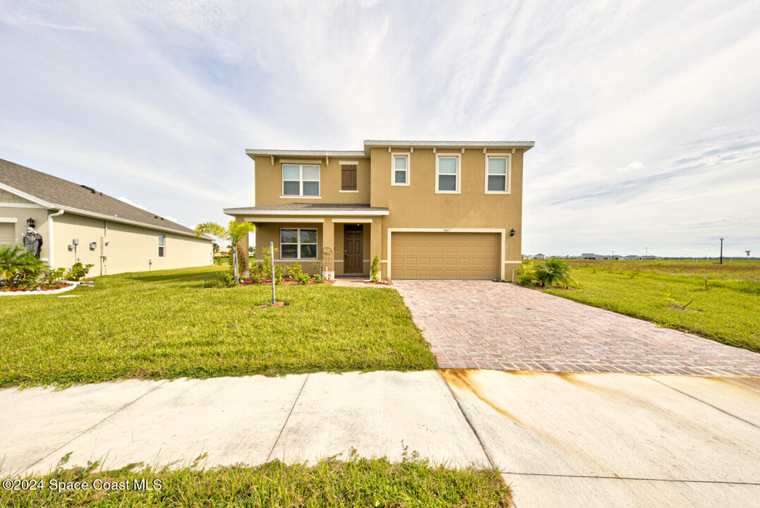 3667 Aberdeen Dr SE in Palm Bay, FL - Building Photo