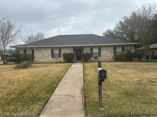 property at 2701 Cuba Blvd